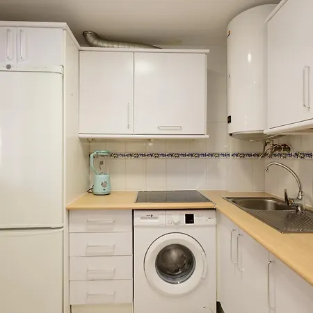 Apartment Beachfront With Terrace, Pool And Tennis Court In Costabella,